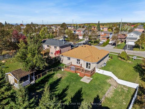 Photo 39 at 7 ASSINIBOINE Drive, Holly, Barrie