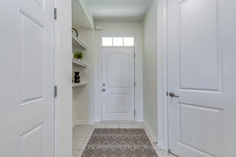 Photo 4 at 3429 Eternity Way, GO Glenorchy, Oakville