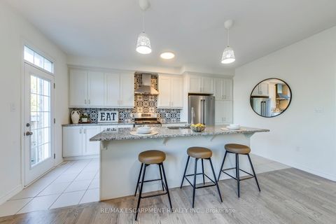 Photo 19 at 3429 Eternity Way, GO Glenorchy, Oakville