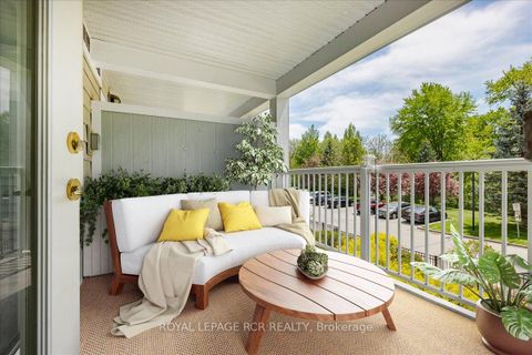 Photo 9 at 212 - 900 Bogart Mill Trail, College Manor, Newmarket