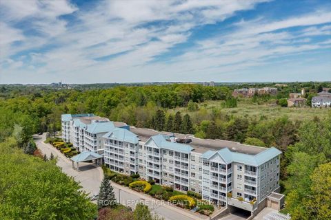 Photo 31 at 212 - 900 Bogart Mill Trail, College Manor, Newmarket