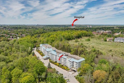 Photo 32 at 212 - 900 Bogart Mill Trail, College Manor, Newmarket