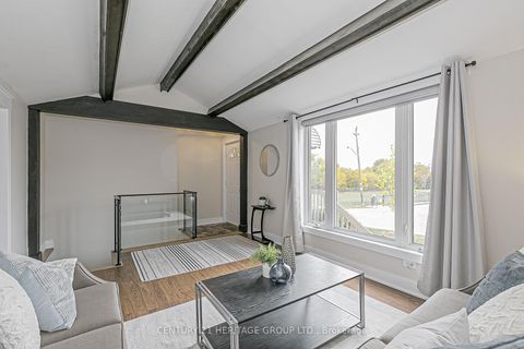 Photo 6 at 181 Muriel Street, College Manor, Newmarket