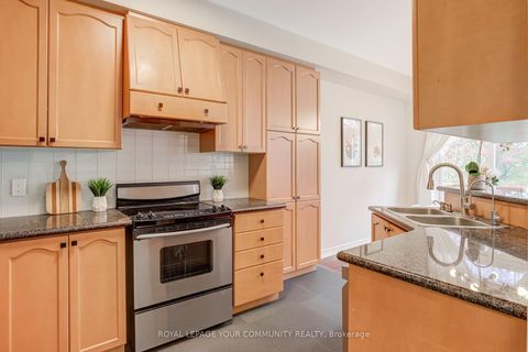 Photo 17 at 76 Cabernet Road, Patterson, Vaughan