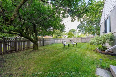 Photo 34 at 43 Colonial Avenue, Cliffcrest, Toronto