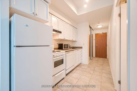 Photo 1 at 2107 - 219 Fort York Boulevard, Niagara, Toronto