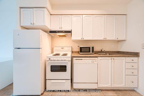 Photo 2 at 2107 - 219 Fort York Boulevard, Niagara, Toronto
