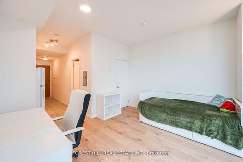 Photo 11 at 2107 - 219 Fort York Boulevard, Niagara, Toronto