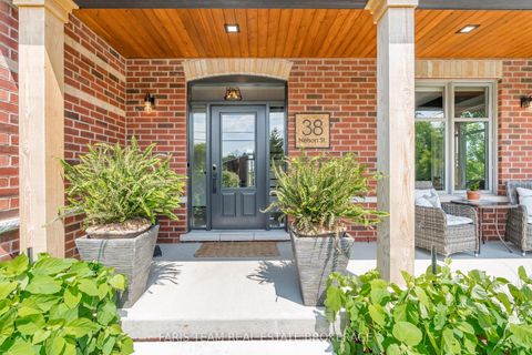 Photo 3 at 38 Nelson Street, Creemore, Clearview