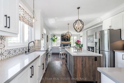 Photo 9 at 38 Nelson Street, Creemore, Clearview