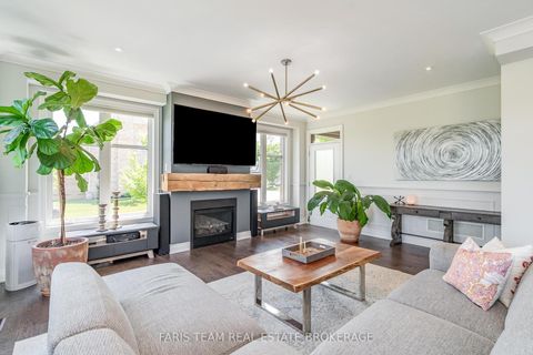 Photo 14 at 38 Nelson Street, Creemore, Clearview