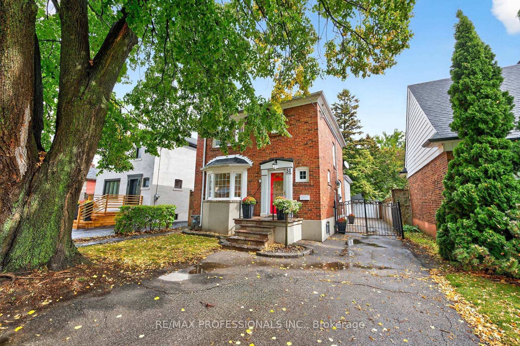 Photo 1 at 31 Nineteenth Street, New Toronto, Toronto Photo 1 at 31 Nineteenth Street, New Toronto, Toronto
