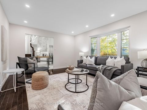 Photo 9 at 93 Mayvern Crescent, North Richvale, Richmond Hill