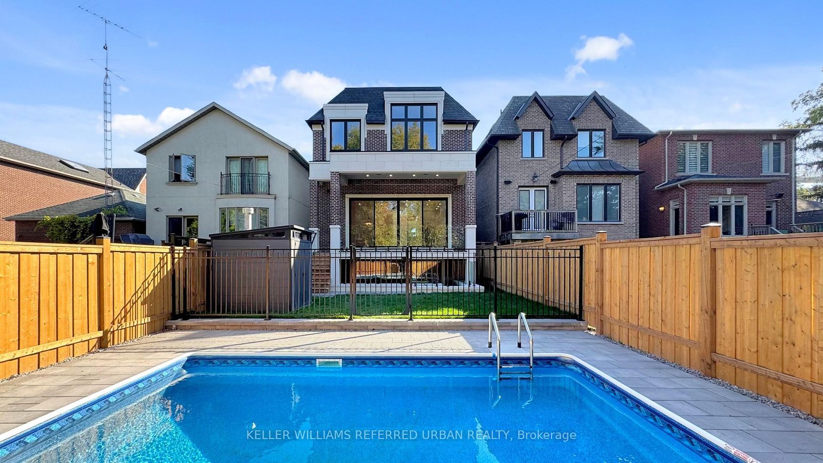 Photo 22 at 178 Joicey Boulevard, Nortown, Toronto Photo 22 at 178 Joicey Boulevard, Nortown, Toronto