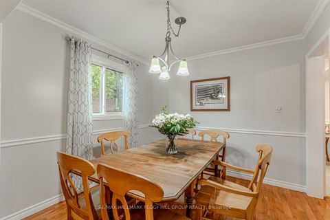 Photo 5 at 222 Bishop Drive, Ardagh, Barrie