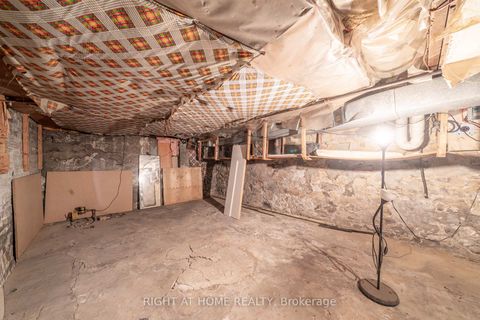 Photo 12 at 1059 Bathurst Street, Annex, Toronto