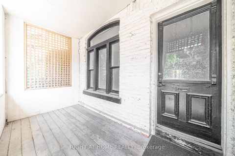 Photo 14 at 1059 Bathurst Street, Annex, Toronto