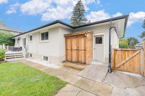 Photo 33 at 27 Ottaway Avenue, Wellington, Barrie