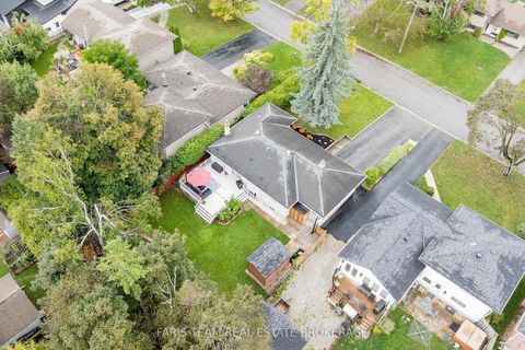 Photo 39 at 27 Ottaway Avenue, Wellington, Barrie