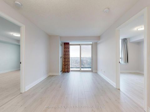 Photo 2 at 2811 - 15 Greenview Avenue, Newtonbrook West, Toronto