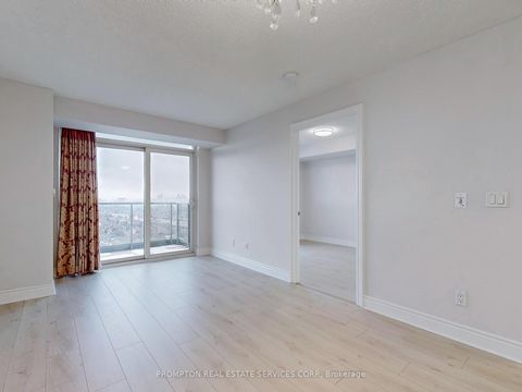 Photo 3 at 2811 - 15 Greenview Avenue, Newtonbrook West, Toronto