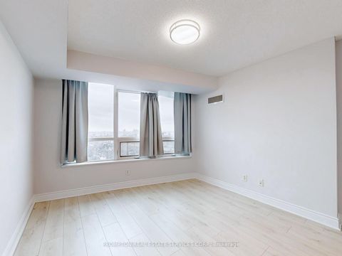 Photo 13 at 2811 - 15 Greenview Avenue, Newtonbrook West, Toronto
