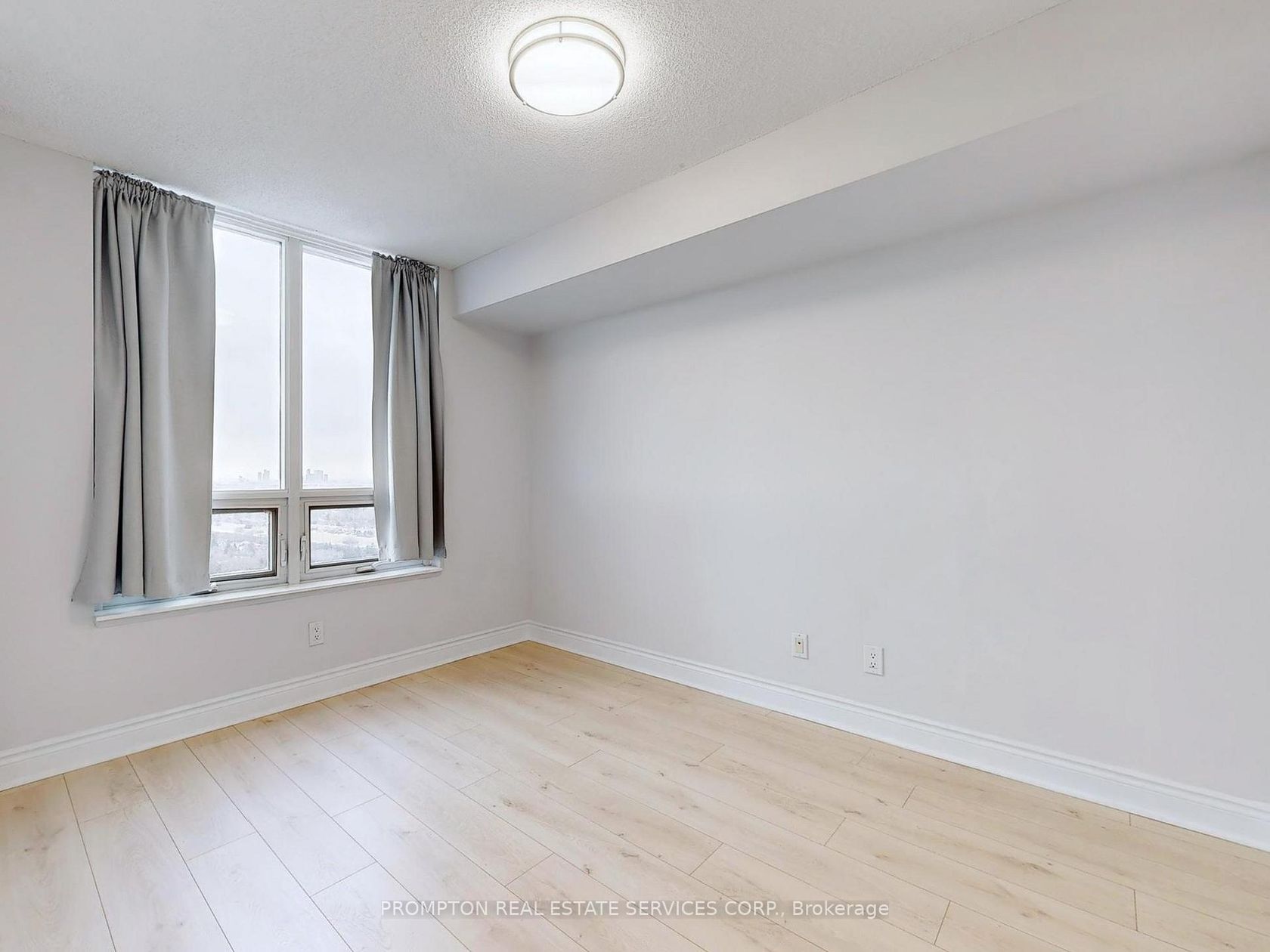 Photo 17 at 2811 - 15 Greenview Avenue, Newtonbrook West, Toronto Photo 17 at 2811 - 15 Greenview Avenue, Newtonbrook West, Toronto