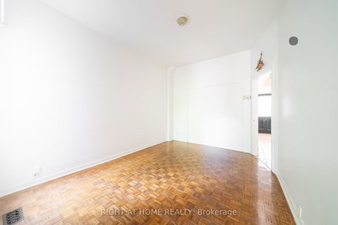 Photo 4 at 1057 Bathurst Street, Annex, Toronto