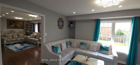 Photo 7 at 2 Herefordshire Crescent, Woodland Hill, Newmarket