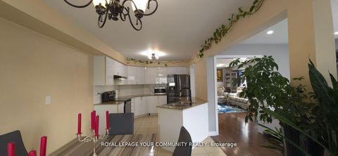 Photo 14 at 2 Herefordshire Crescent, Woodland Hill, Newmarket