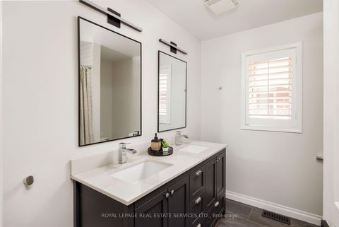 Photo 31 at 2202 Brookhaven Crescent, WM Westmount, Oakville