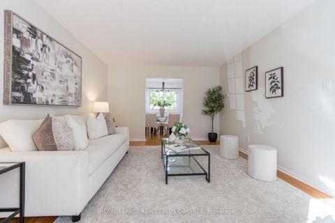 Photo 9 at 1303 Henley Place, FA Falgarwood, Oakville