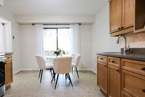 Photo 14 at 1303 Henley Place, FA Falgarwood, Oakville