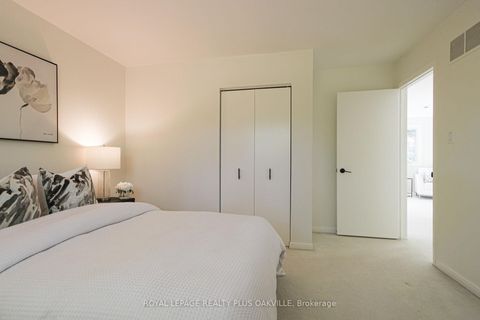 Photo 29 at 1303 Henley Place, FA Falgarwood, Oakville