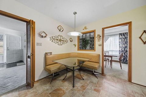 Photo 6 at 6 Windover Drive, Woburn, Toronto