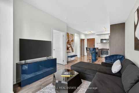 Photo 6 at 831 - 100 Eagle Rock Way, Maple, Vaughan