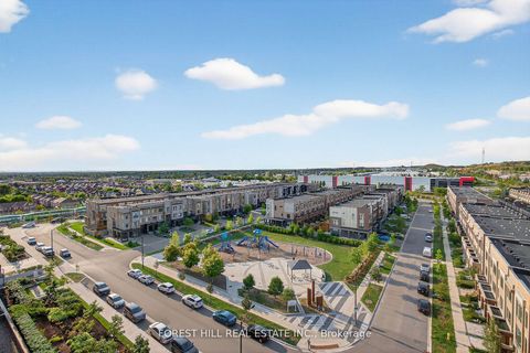 Photo 17 at 831 - 100 Eagle Rock Way, Maple, Vaughan
