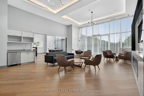 Photo 22 at 831 - 100 Eagle Rock Way, Maple, Vaughan