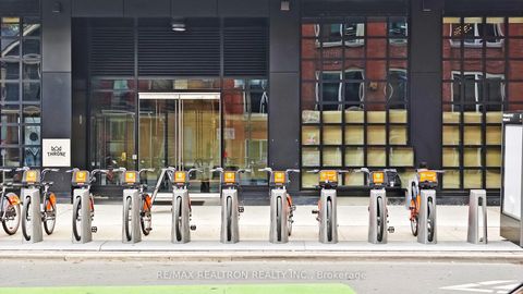 Photo 23 at 201 - 608 Richmond Street W, Waterfront Communities C1, Toronto