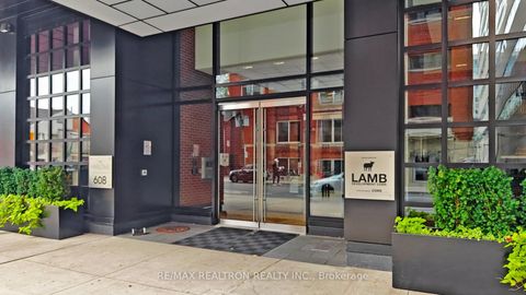 Photo 27 at 201 - 608 Richmond Street W, Waterfront Communities C1, Toronto