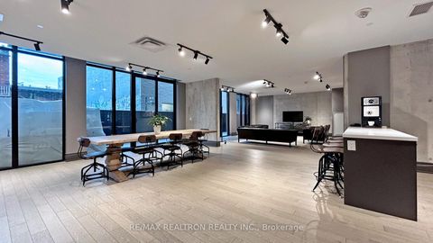Photo 33 at 201 - 608 Richmond Street W, Waterfront Communities C1, Toronto