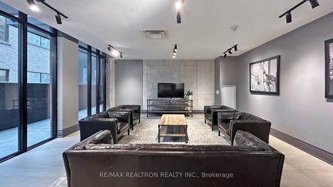 Photo 35 at 201 - 608 Richmond Street W, Waterfront Communities C1, Toronto