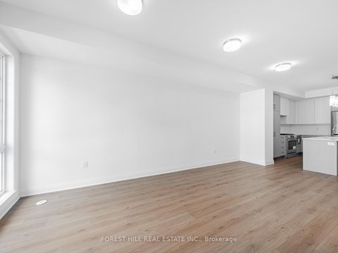 Photo 6 at 52 Burleigh Mews, Uplands, Vaughan