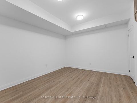 Photo 26 at 52 Burleigh Mews, Uplands, Vaughan