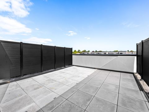 Photo 31 at 52 Burleigh Mews, Uplands, Vaughan