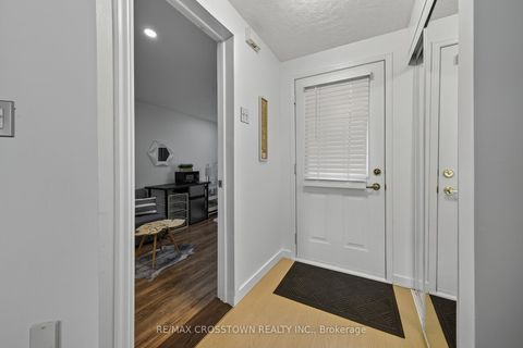 Photo 10 at 37 Seymour Crescent, Holly, Barrie