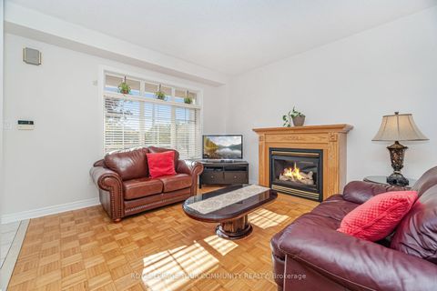 Photo 8 at 264 America Avenue, Vellore Village, Vaughan