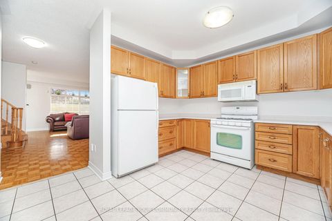 Photo 14 at 264 America Avenue, Vellore Village, Vaughan