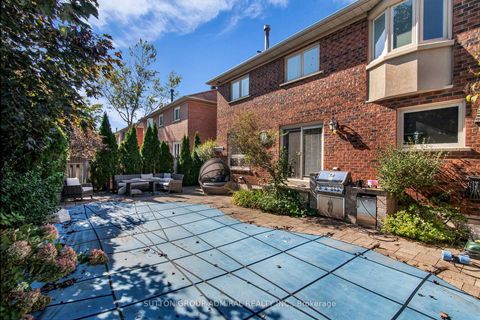 Photo 42 at 25 Grenadier Crescent, Beverley Glen, Vaughan