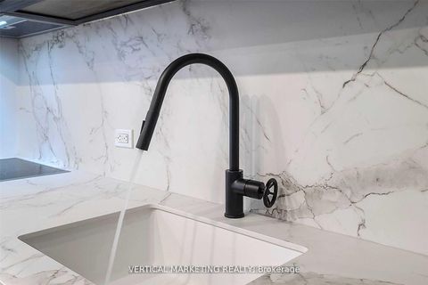 Photo 15 at 815 - 505 Richmond Street W, Bellwoods, Toronto